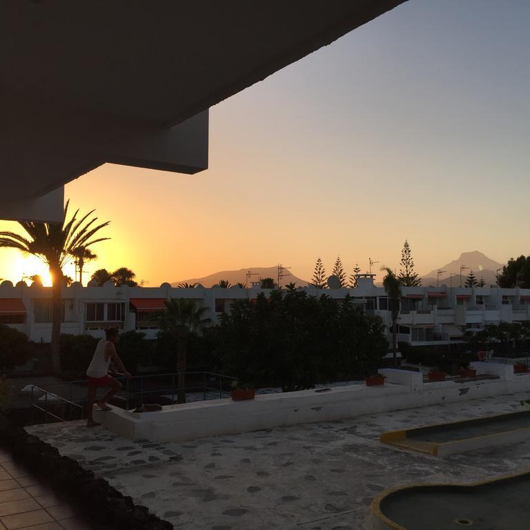Res El Chaparral Apartment Costa Del Silencio